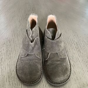 KidExpress Maddox Gray Suede Ankle Boots